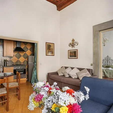 Apartment Santa Croce Renaissance House