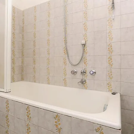 Borgo 6 * Florence